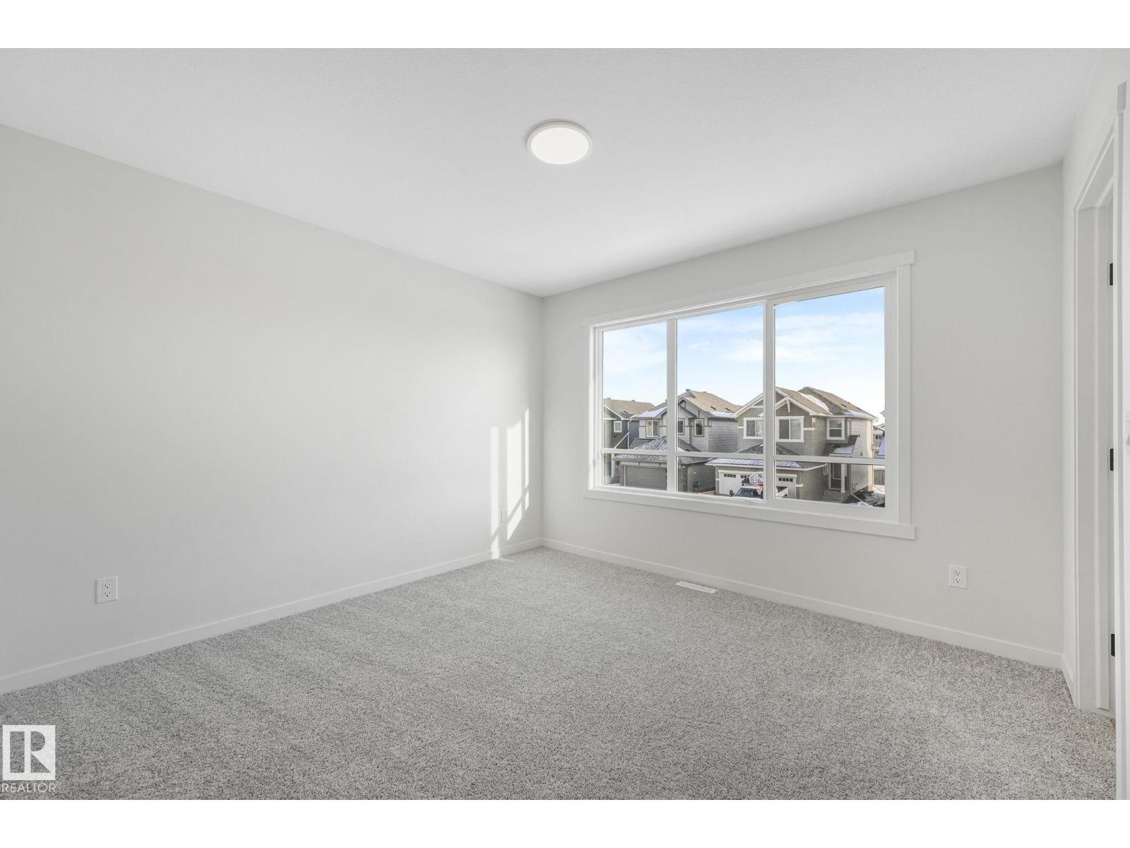 112 Elliott WD, Fort Saskatchewan