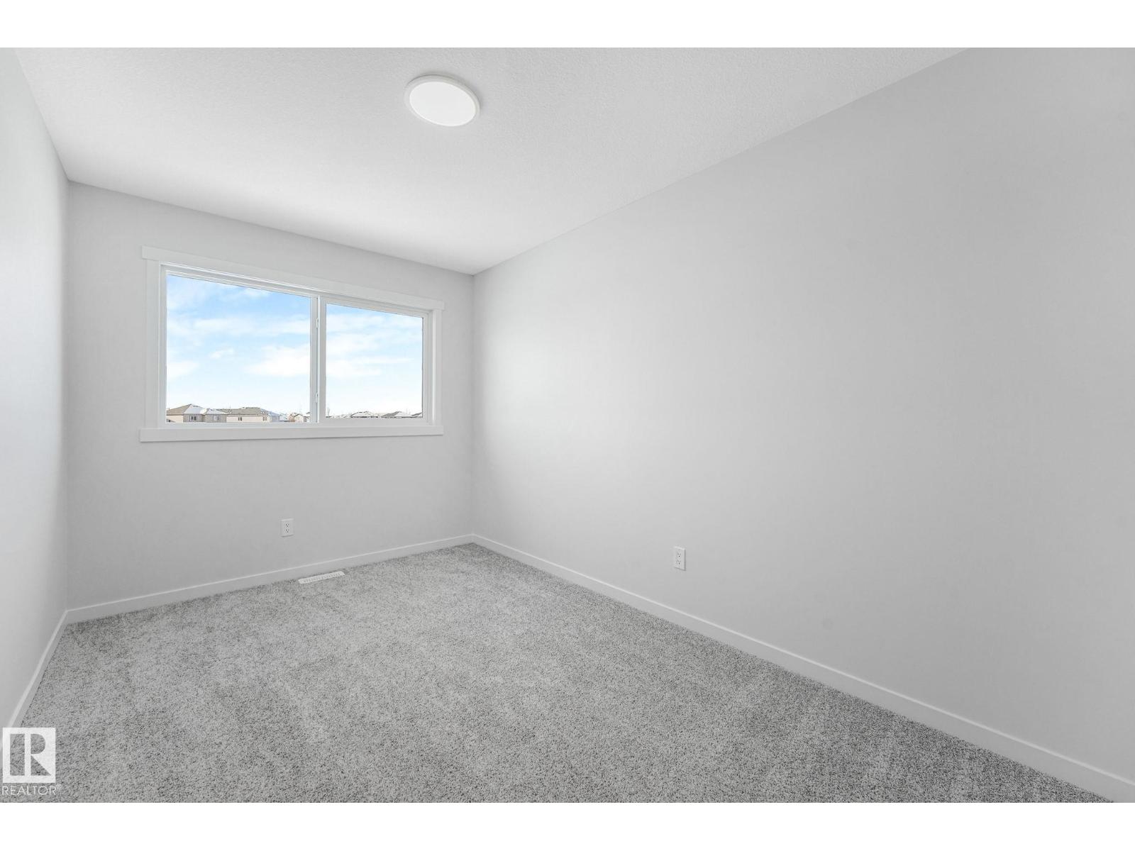 112 Elliott WD, Fort Saskatchewan