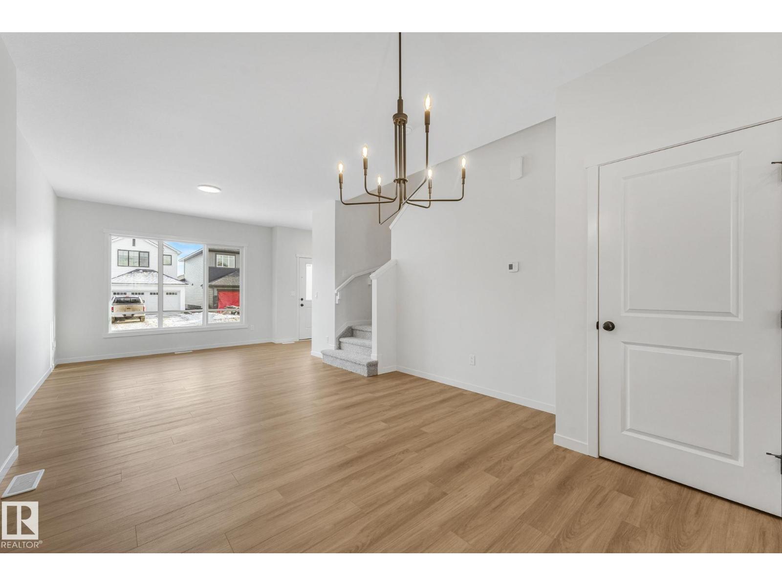 112 Elliott WD, Fort Saskatchewan