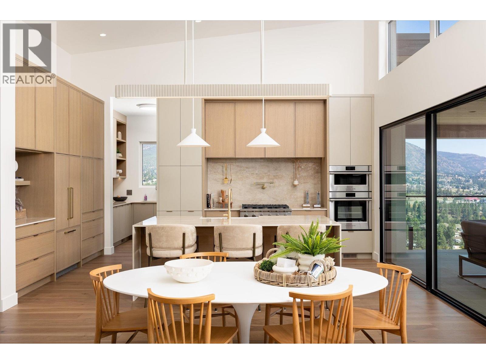  4011 Sunstone Street, West Kelowna