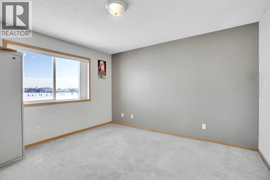 Single Family House for Sale in  Taralea Green NE Taradale Calgary 