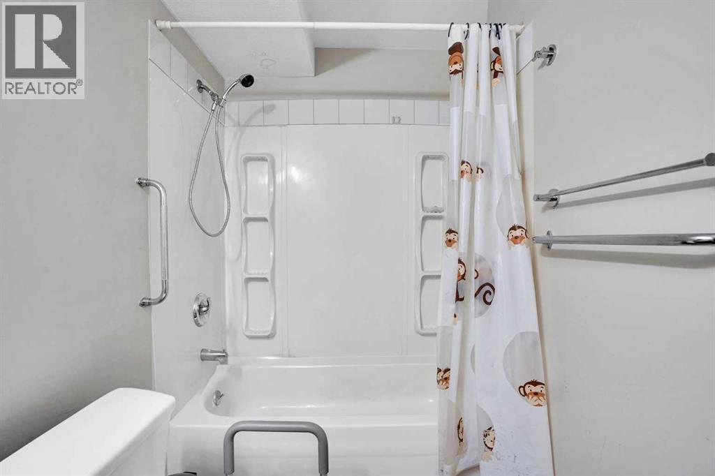 Single Family House for Sale in  Taralea Green NE Taradale Calgary 