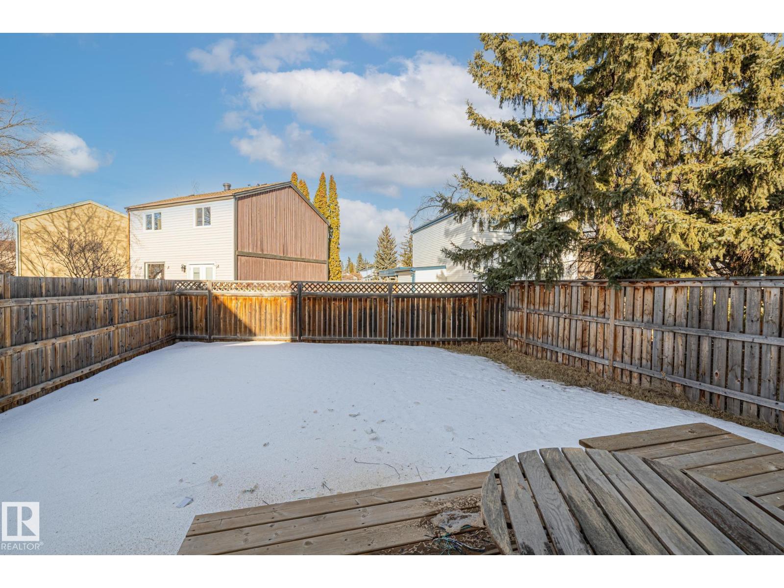 5612 92C AV NW, Edmonton