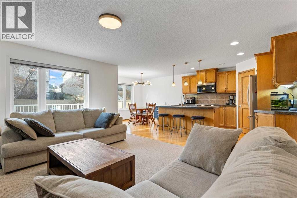 Single Family House for Sale in  Cranston Drive SE Cranston Calgary 