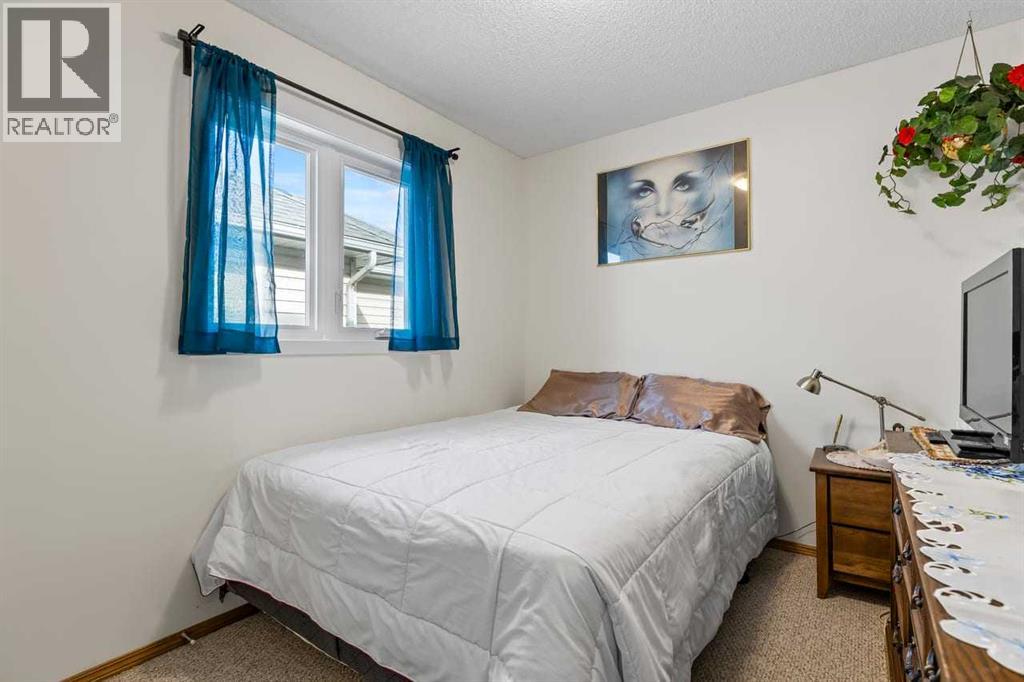 Single Family House for Sale in  Cranston Drive SE Cranston Calgary 