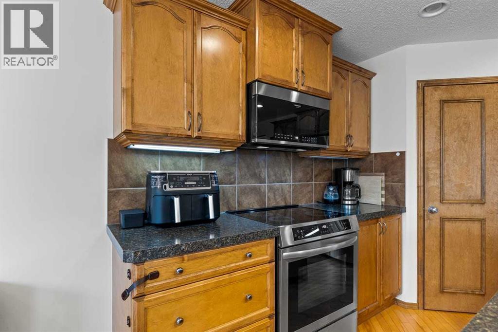 Single Family House for Sale in  Cranston Drive SE Cranston Calgary 