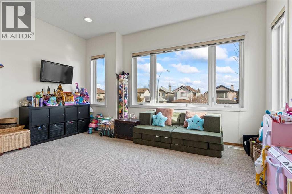Single Family House for Sale in  Cranston Drive SE Cranston Calgary 