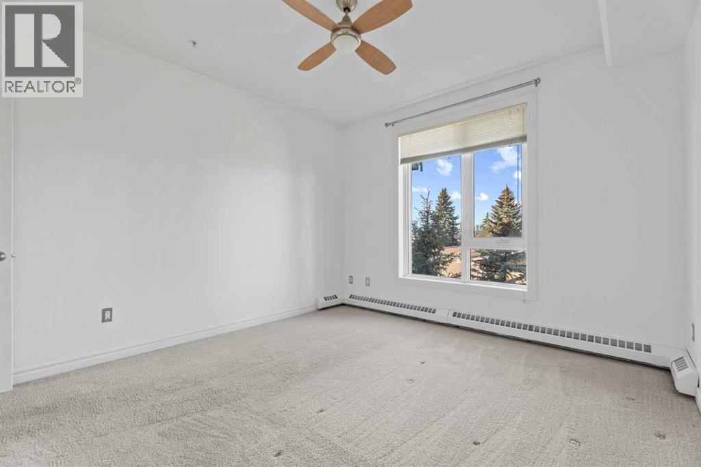 Single Family House for Sale in    Avenue NW Varsity Calgary 