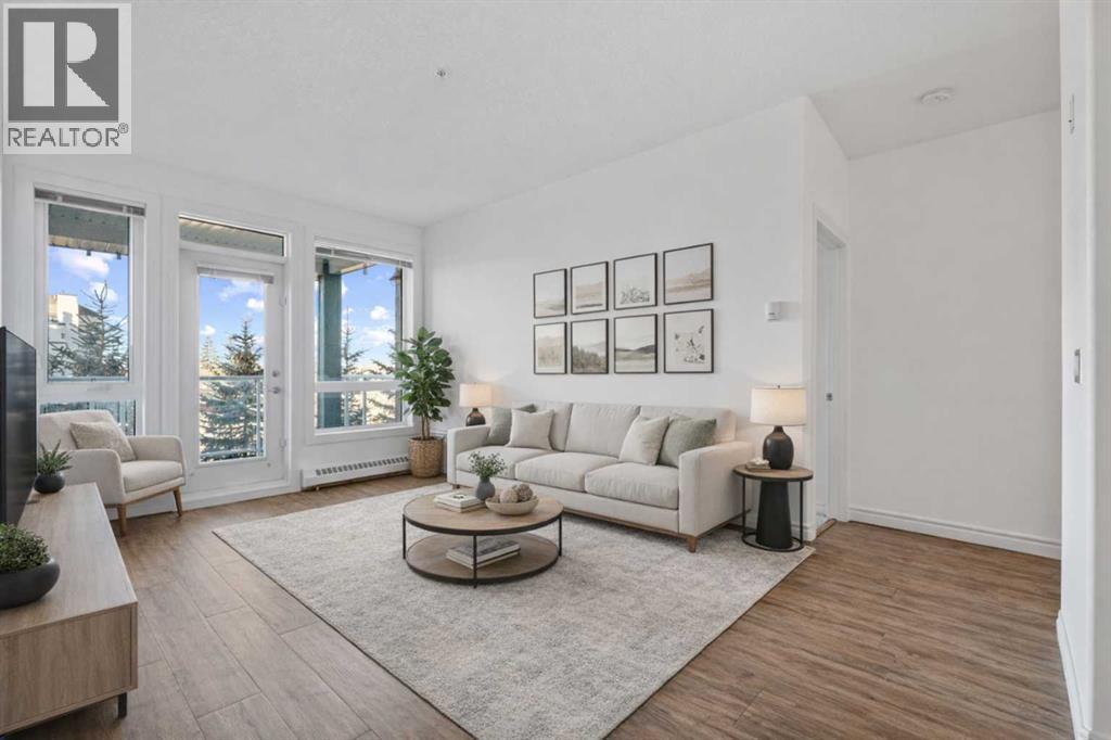 Single Family House for Sale in    Avenue NW Varsity Calgary 