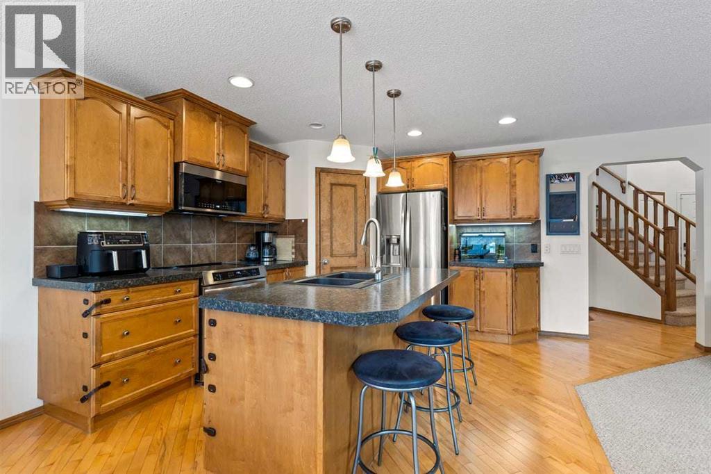 Single Family House for Sale in  Cranston Drive SE Cranston Calgary 