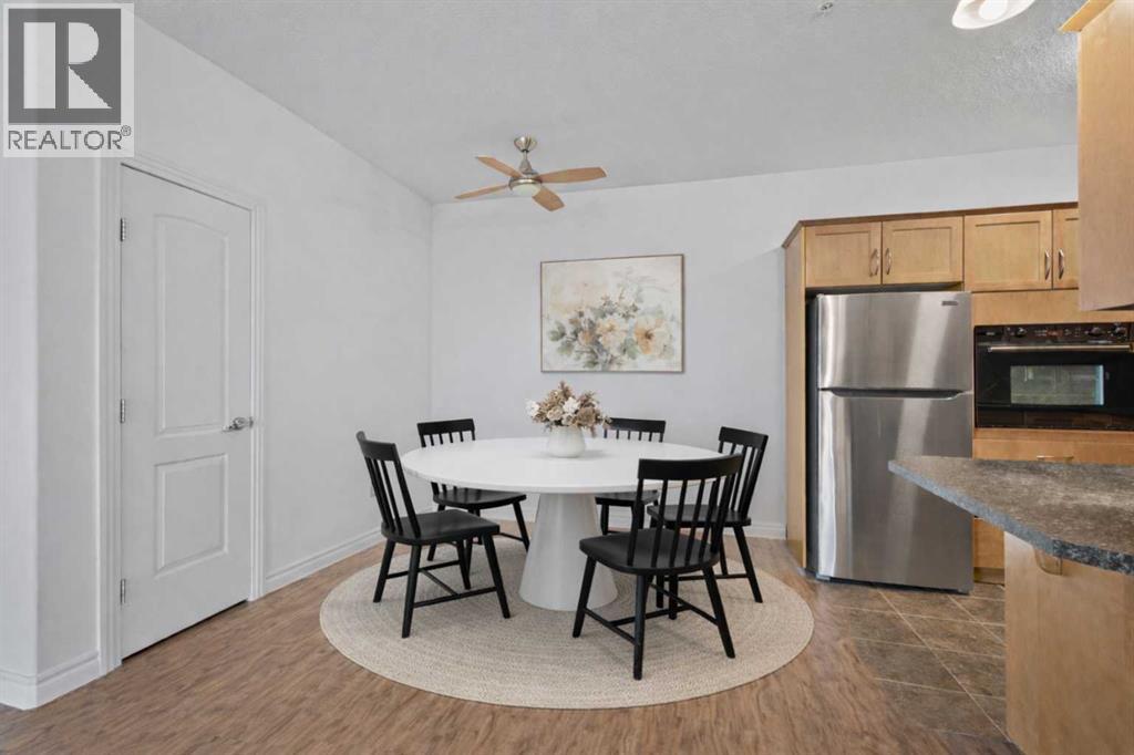 Single Family House for Sale in    Avenue NW Varsity Calgary 