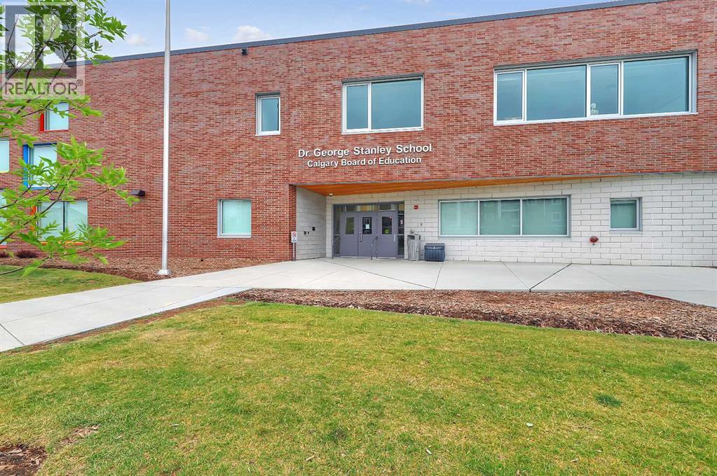 Single Family House for Sale in  Cranston Drive SE Cranston Calgary 