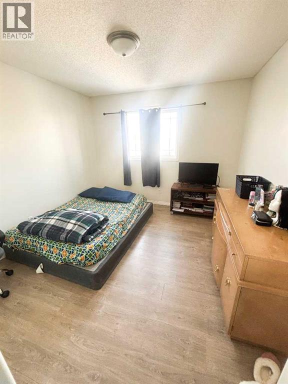 531 STONEGATE ROAD NW - 20