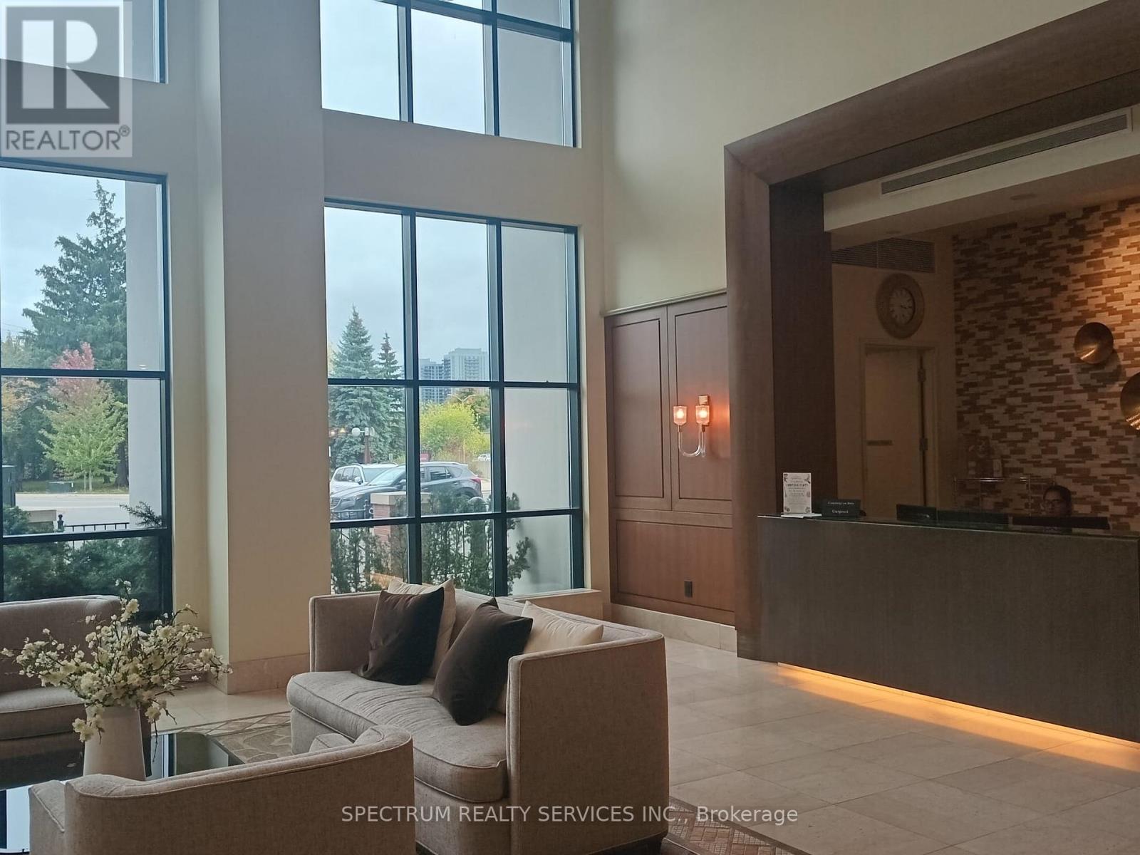 608 - 100 JOHN STREET - Photo 5 of 23, Brampton (Downtown Brampton), Ontario