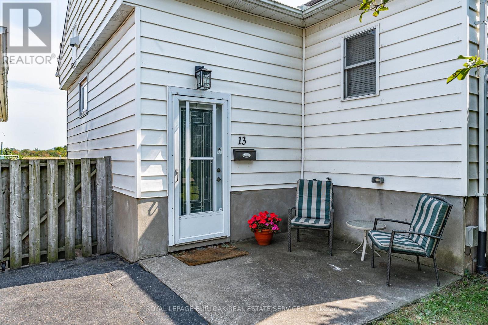 13 CRAIG BOULEVARD - Photo 3 of 34, Grimsby (Grimsby West), Ontario