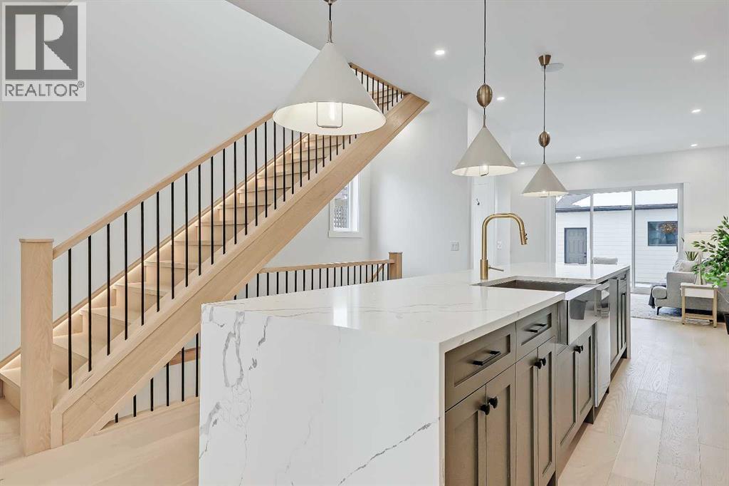 Single Family House for Sale in   Avenue NW Capitol Hill Calgary 