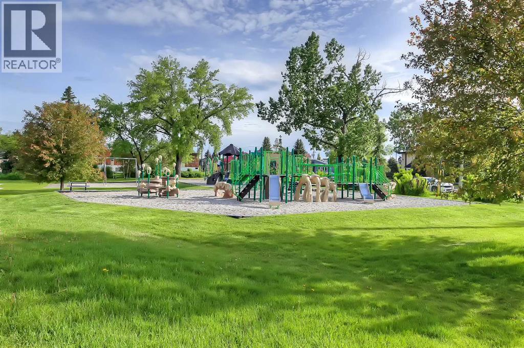 Single Family House for Sale in   Avenue NW Capitol Hill Calgary 