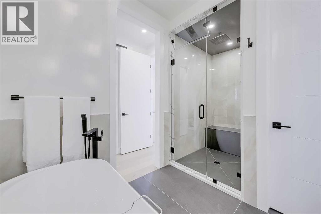 Single Family House for Sale in   Avenue NW Capitol Hill Calgary 