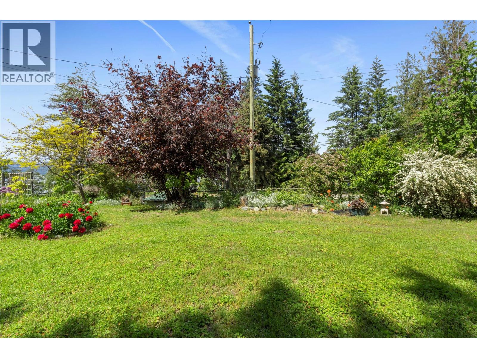 1756 Blind Bay Road, Blind Bay