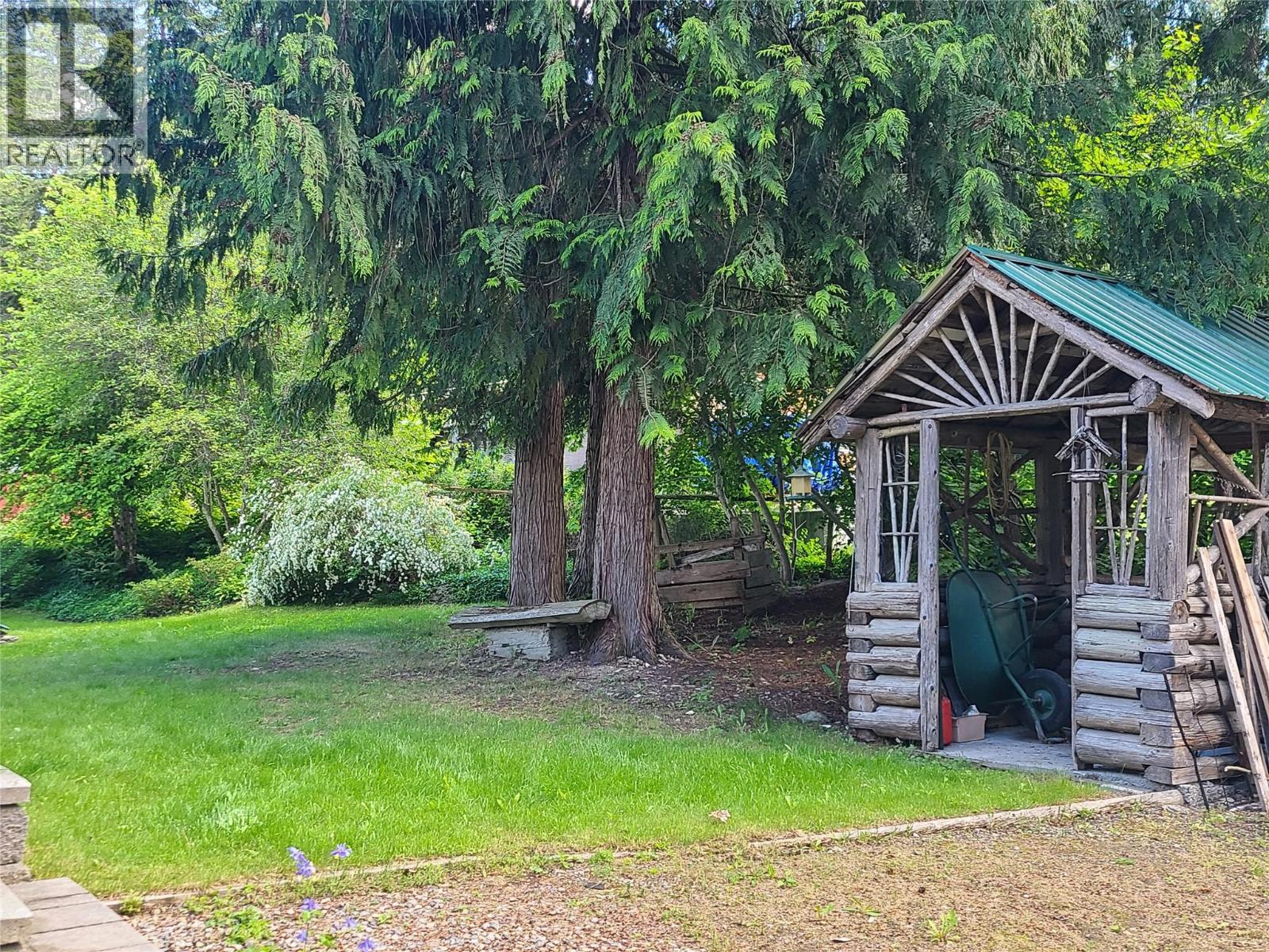 1756 Blind Bay Road, Blind Bay