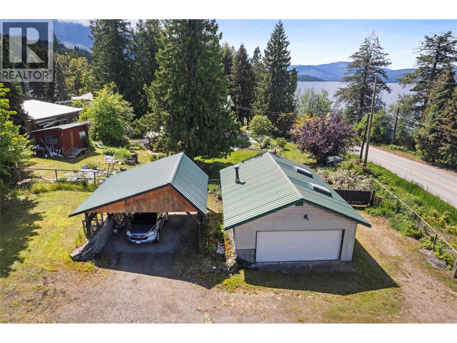 1756 Blind Bay Road, Blind Bay