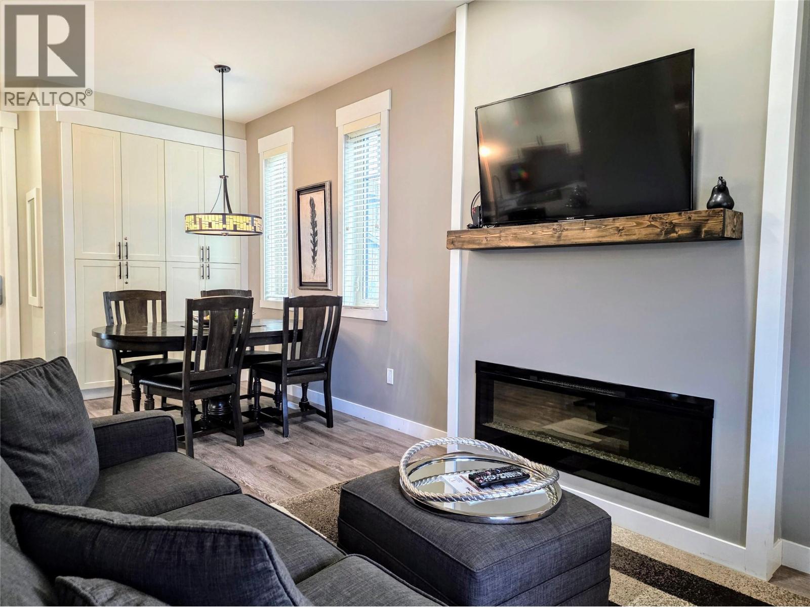 900 Bighorn Boulevard Unit# 919, Radium Hot Springs