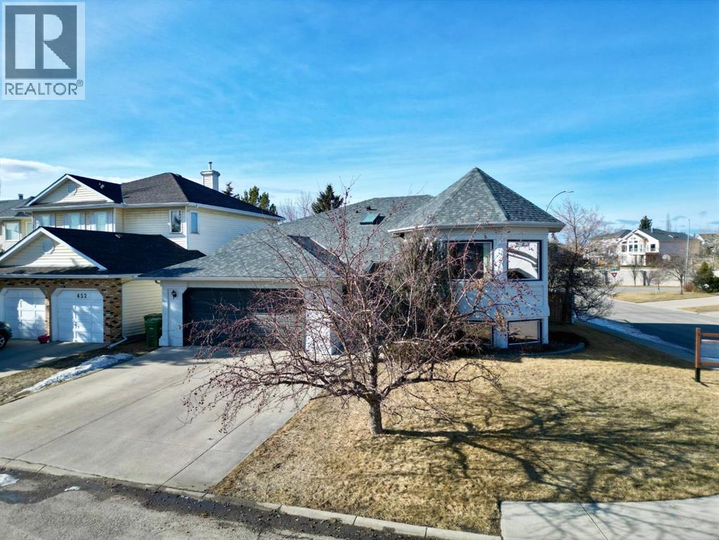 456 Hawkland Place NW, Calgary, Alberta