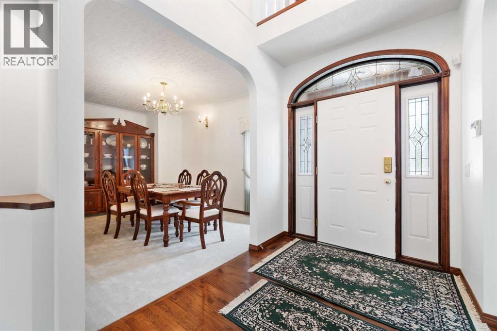 Single Family House for Sale in  Evergreen Hill SW Evergreen Calgary 