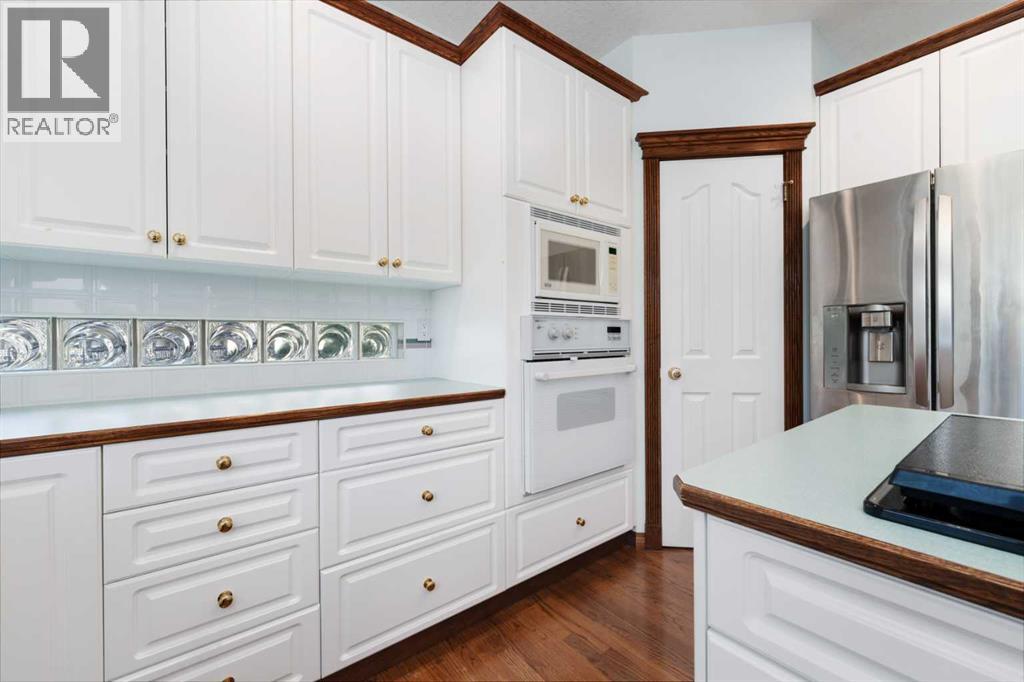 Single Family House for Sale in  Evergreen Hill SW Evergreen Calgary 