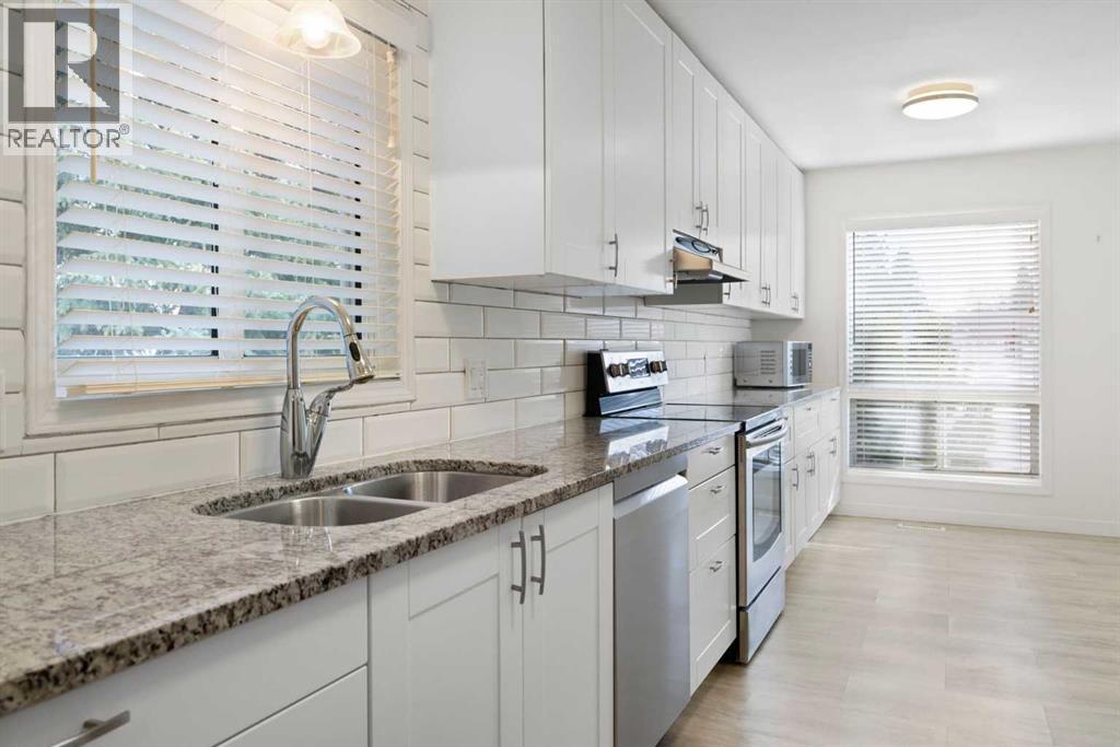 Single Family House for Sale in  Deer Ridge Close SE Deer Ridge Calgary 