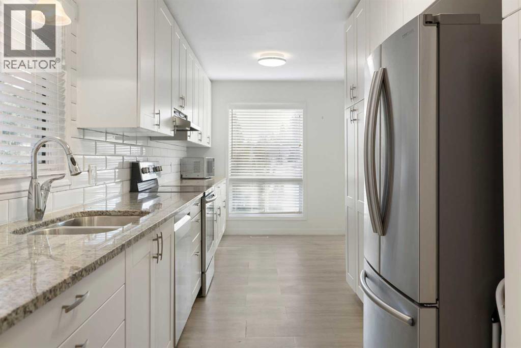 Single Family House for Sale in  Deer Ridge Close SE Deer Ridge Calgary 