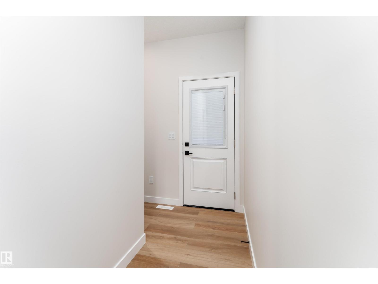 30 WESTWYCK LI - 21
