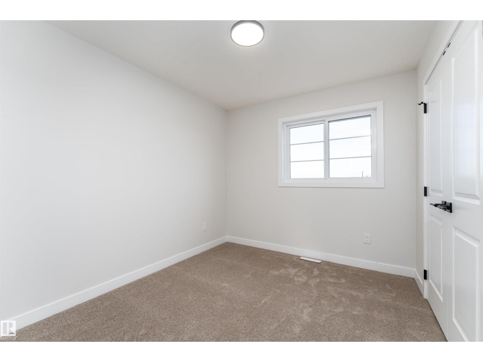 30 WESTWYCK LI - 37