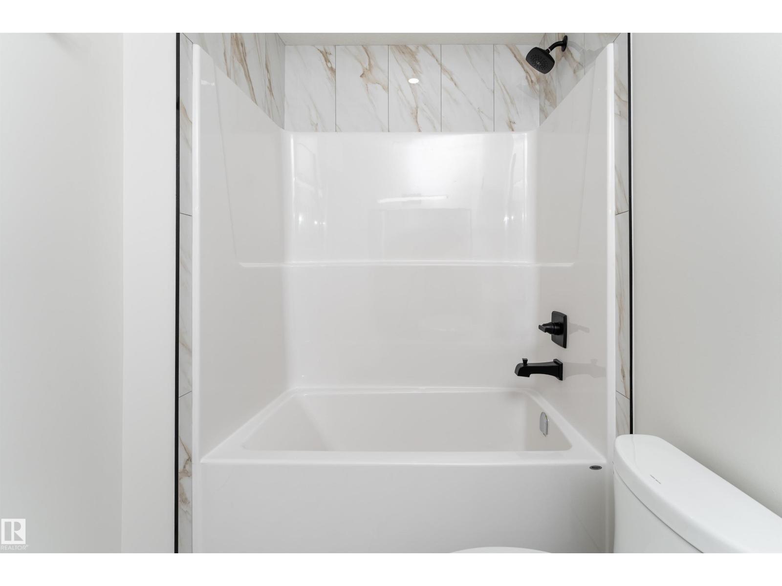 30 WESTWYCK LI - 41