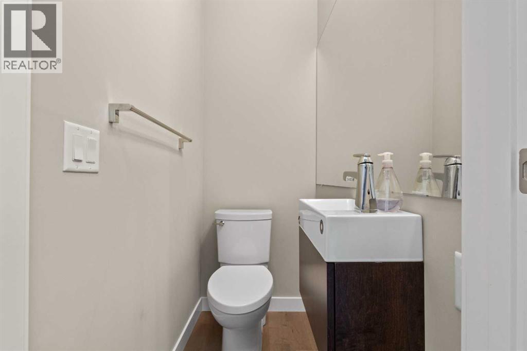 Single Family House for Sale in  Norford Common NW University District Calgary 