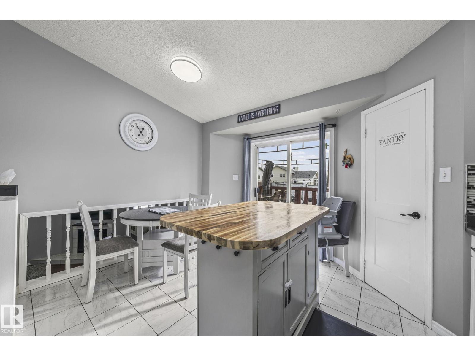 13859 131A AV NW, Edmonton