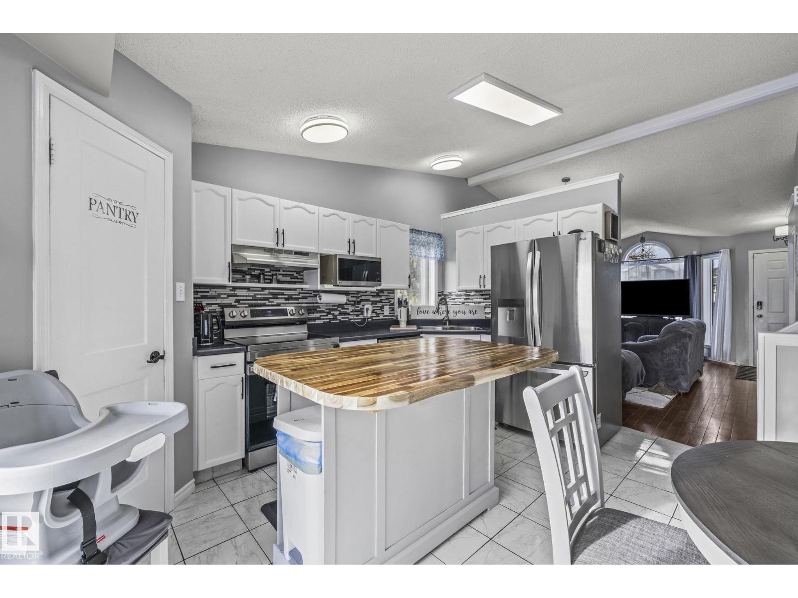 13859 131A AV NW, Edmonton