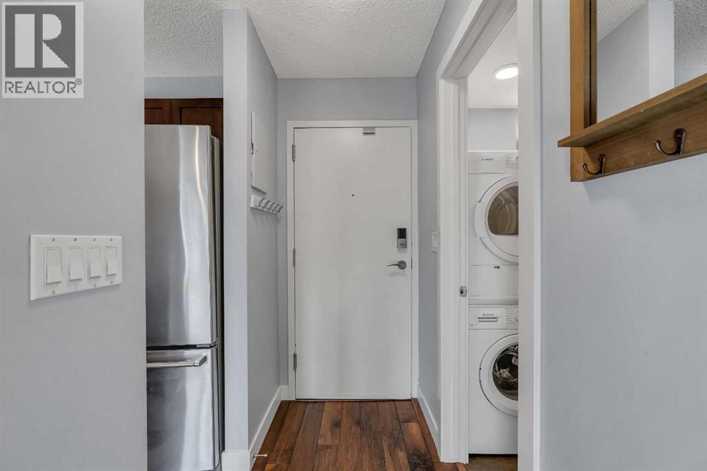 Single Family House for Sale in    Avenue SW Sunalta Calgary 