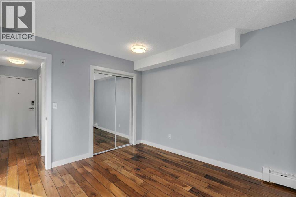 Single Family House for Sale in    Avenue SW Sunalta Calgary 