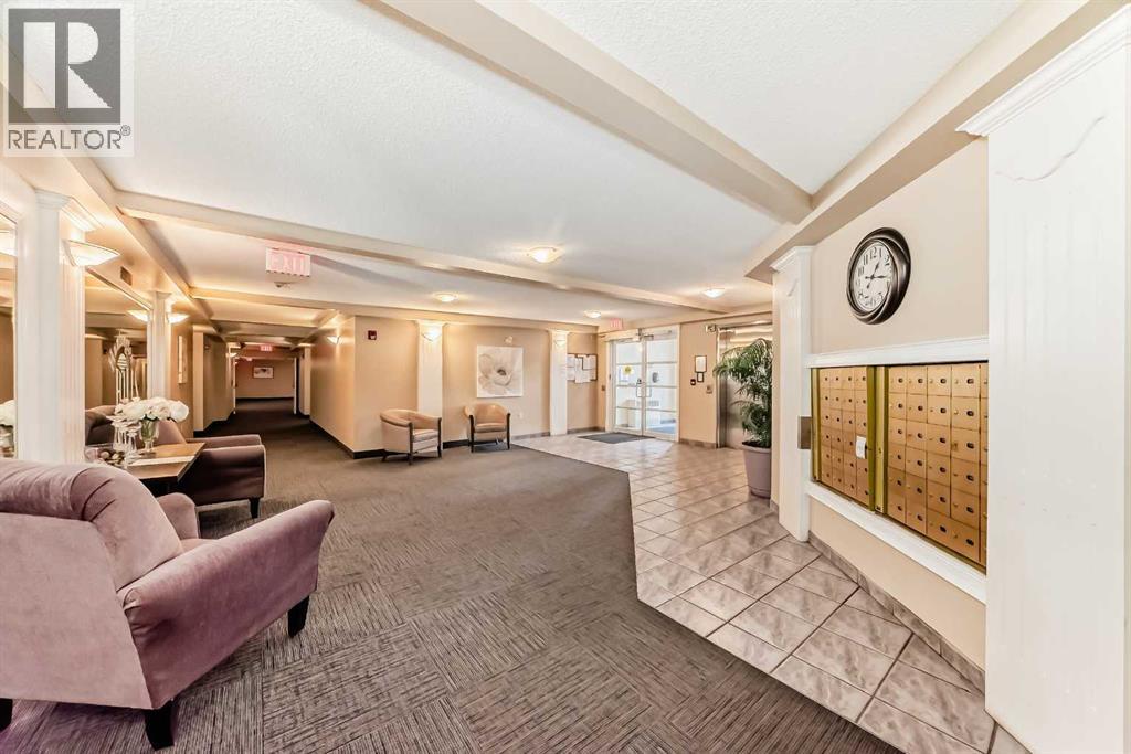 Single Family House for Sale in   Hunterview Drive NW Huntington Hills Calgary 