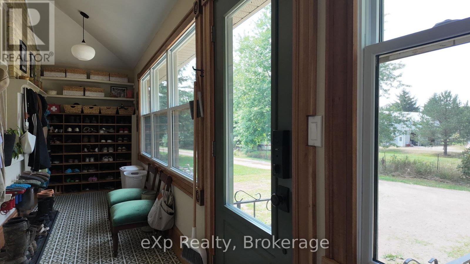 1337 BRUCE ROAD 15 - 10