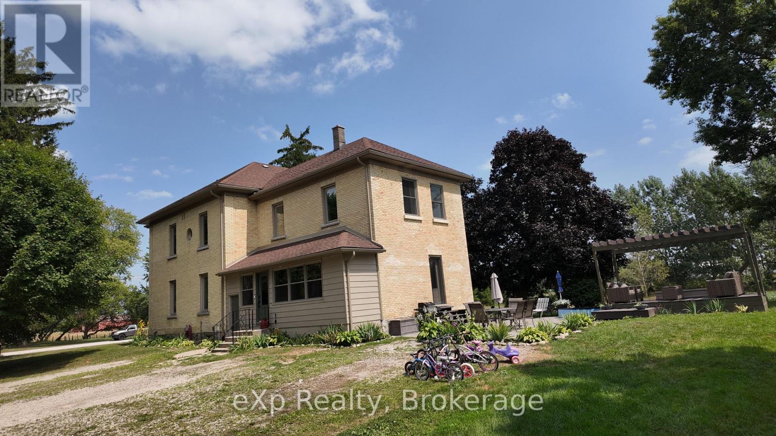 1337 BRUCE ROAD 15 - 3