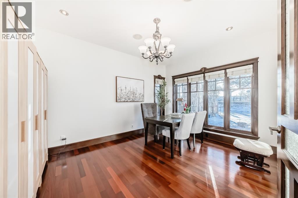 Single Family House for Sale in  Westmount Boulevard NW Hillhurst Calgary 