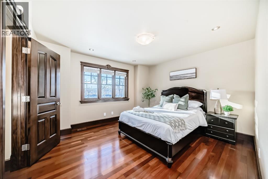 Single Family House for Sale in  Westmount Boulevard NW Hillhurst Calgary 