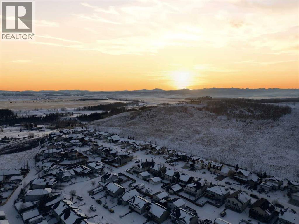 
          311 Mcleod Crescent
            <br/>
            <span>Diamond Valley</span>
            , 
            <span>AB</span>
             <span>T0L2A0</span>
         - Photo 38