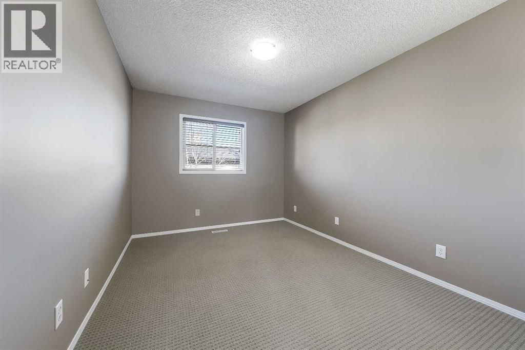 Single Family House for Sale in  Eversyde Common SW Evergreen Calgary 