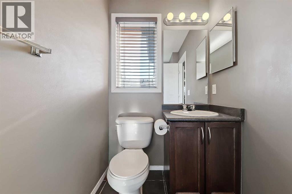 Single Family House for Sale in  Eversyde Common SW Evergreen Calgary 