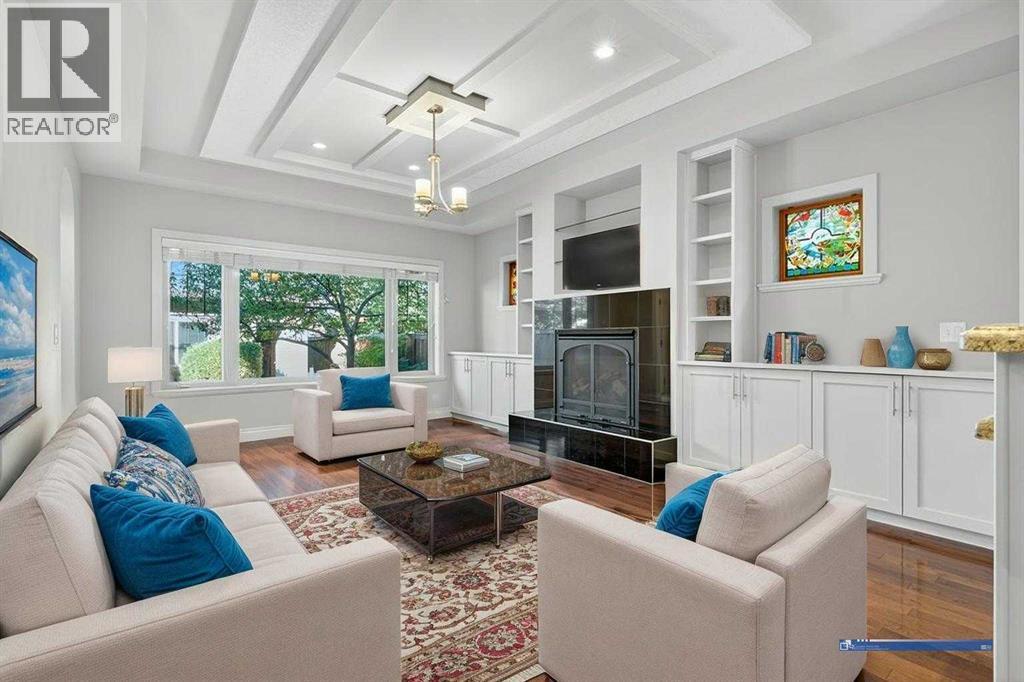 Single Family House for Sale in   Street NW Parkdale Calgary 