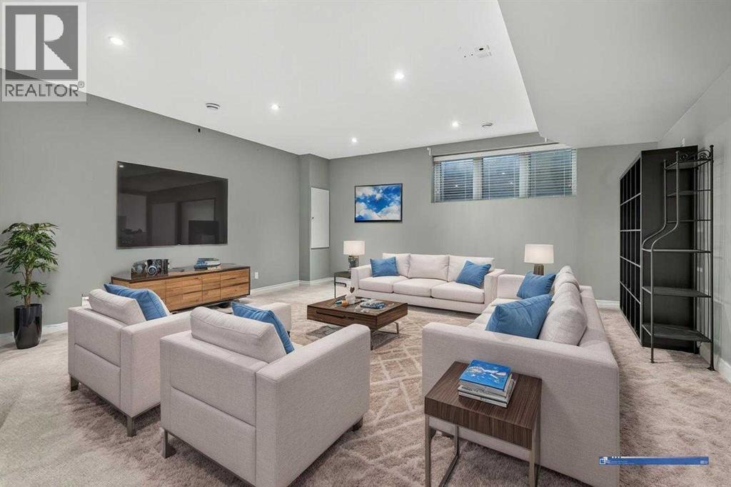 Single Family House for Sale in   Street NW Parkdale Calgary 