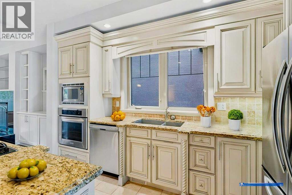 Single Family House for Sale in   Street NW Parkdale Calgary 